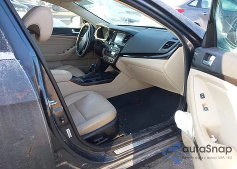 2014 Kia Cadenza Premium из США, поврежденный, VIN KNALN4D74E5160709
